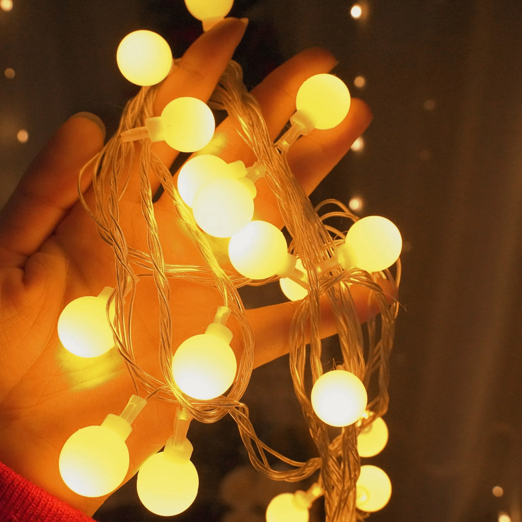 LED Globe Ball  Outdoor Indoor String Lights Battery Operated Fairy Lights  for Bedroom Dorm Patio Garden Christmas Party