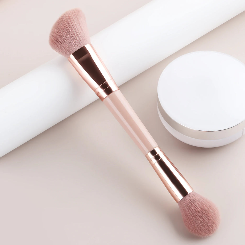 Single Dual-Ended Beauty Brush, Round Blending Brush + Angled Blush Brush Soft Bristle Makeup Tool