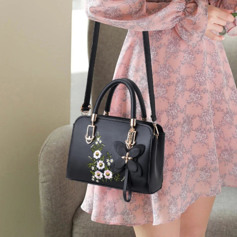 High Beauty Value Fashion Embroidery Embroidered Handbag New Single Shoulder Shoulder Bag