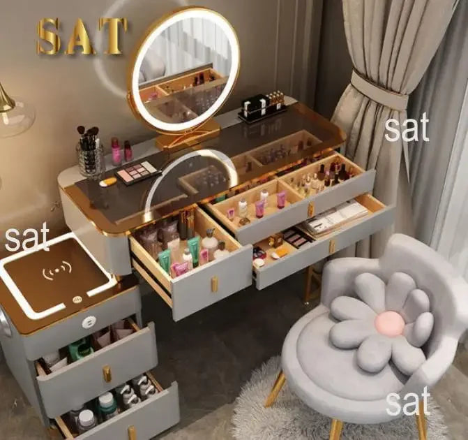 #Smart Bedroom Furniture Modern Simple Multi-functional Solid Wood Dressing Makeup Vanity Table With Wireless Charging