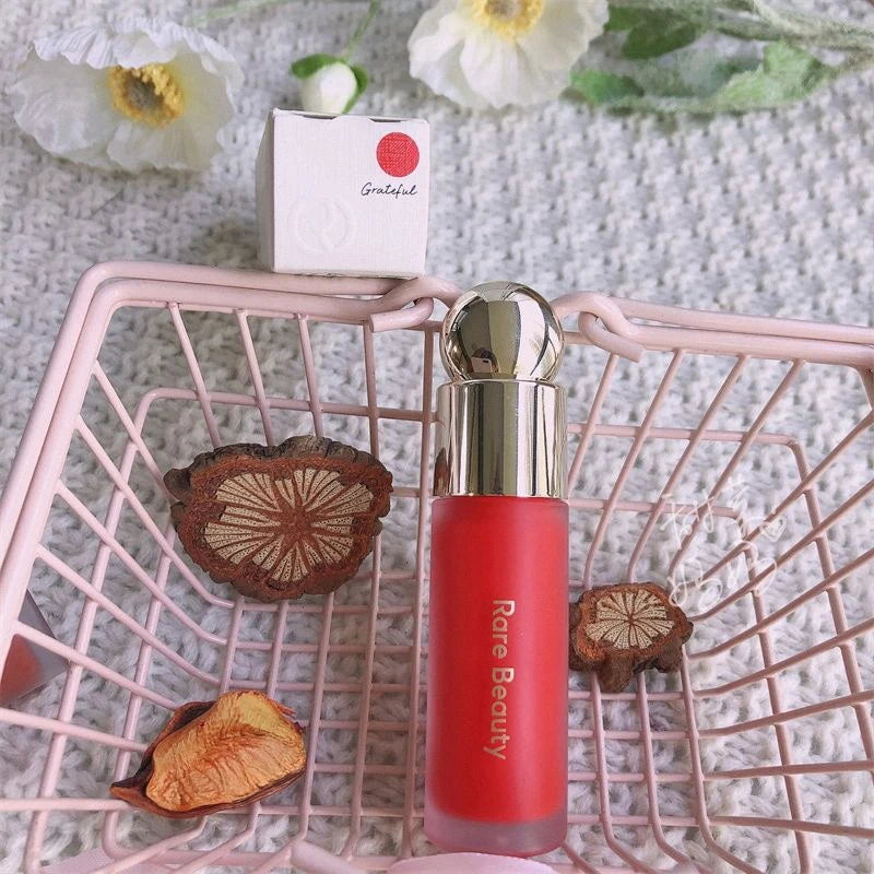 Rare Beauty Lightweight Liquid Blush Deliver Highly Saturated Colors Blend Effortlessly To Create A Flawless Natural Makeup Look