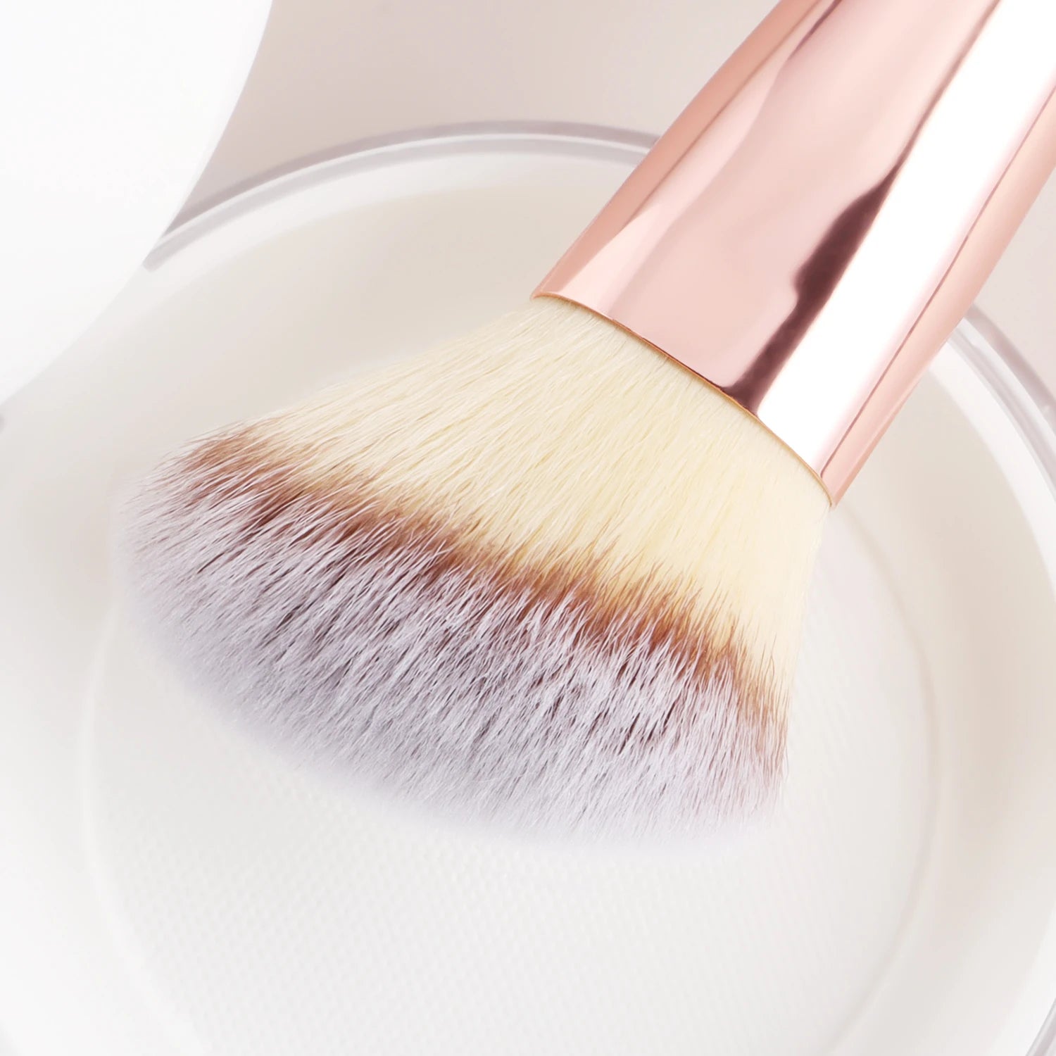 Single Dual-Ended Beauty Brush, Round Blending Brush + Angled Blush Brush Soft Bristle Makeup Tool