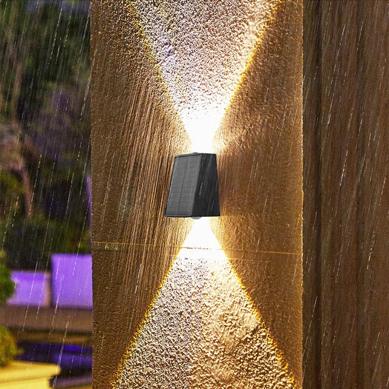 Solar Outdoor Light, Smart Light Sensors and Automatic Switches, Ideal for Gardens, Courtyards, and Walkways