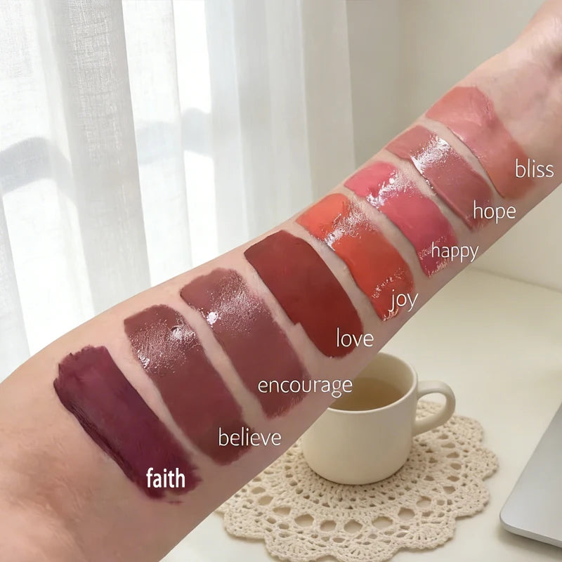 Rare Beauty Lightweight Liquid Blush Deliver Highly Saturated Colors Blend Effortlessly To Create A Flawless Natural Makeup Look