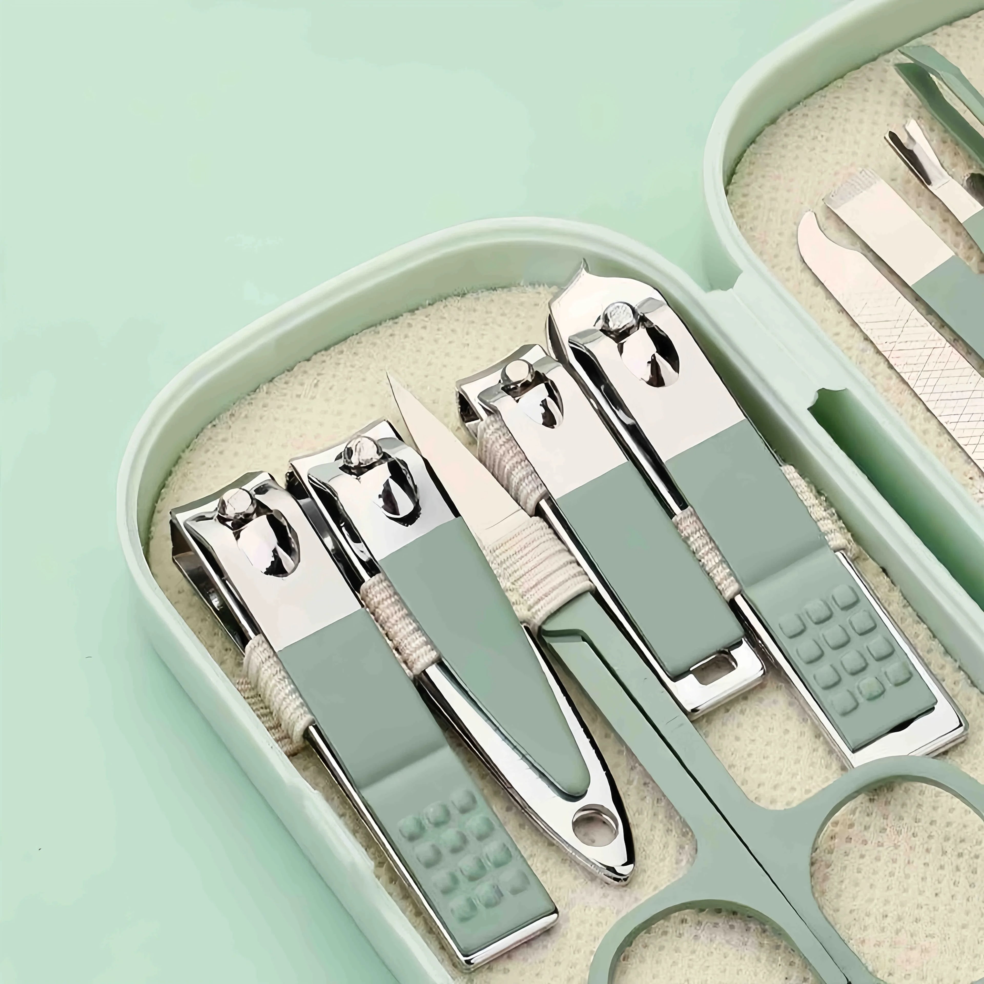 Portable Stainless Steel Nail Care Kit 14 in 1 Manicure Pedicure Set for Men and Women