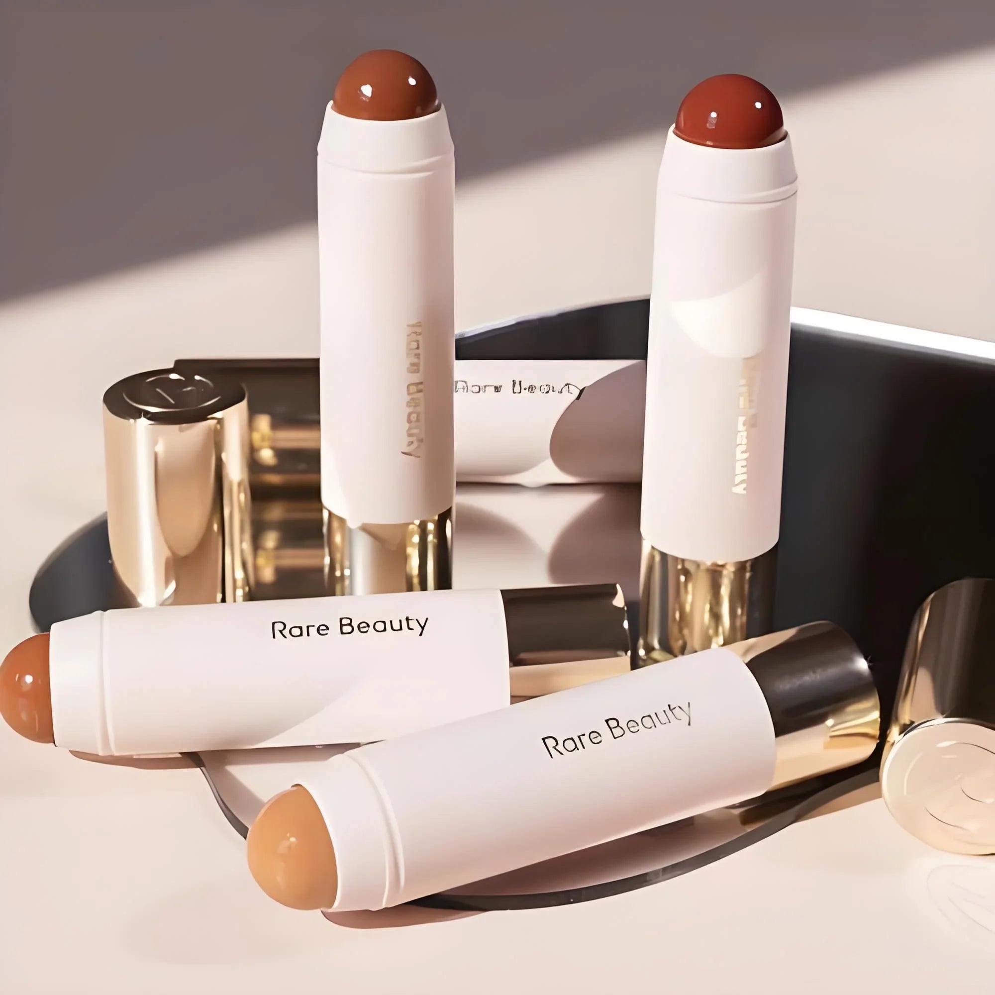 Rare Beauty Always Sunny Happy Sol Silky Three-dimensional Bronze Contour Stick Natural Matte Blusher Highlight Gloss Mirror